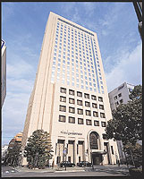 �G�[�X�i�s�a�F�O��K�[�f���z�e���L��